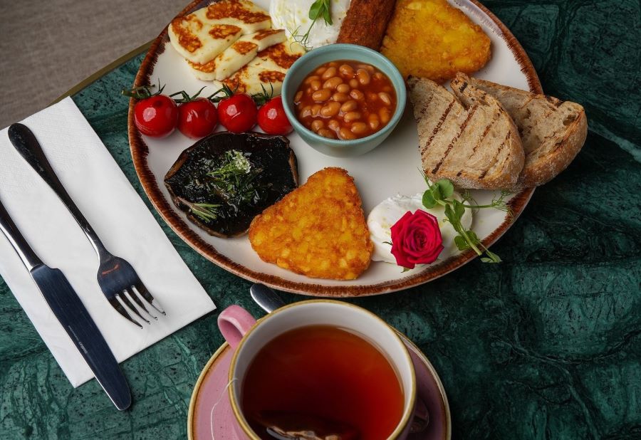 Haylaz Brasserie: A Popular Tufnell Park Café for Brunch and Mediterranean Flavours