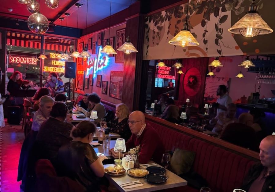 Looking for Cozy Restaurants Near Tufnell Park Underground? Try Haylaz Brasserie